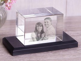 Foto op glas foto zweeft in het glas