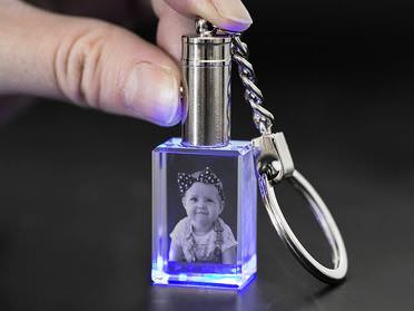 glazen hanger met licht