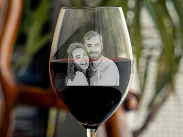 Rood wijnglas Design